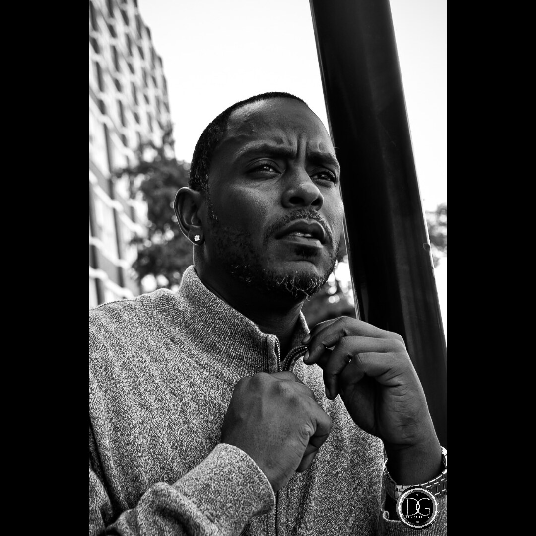MONOCHROME — STREET PORTRAIT