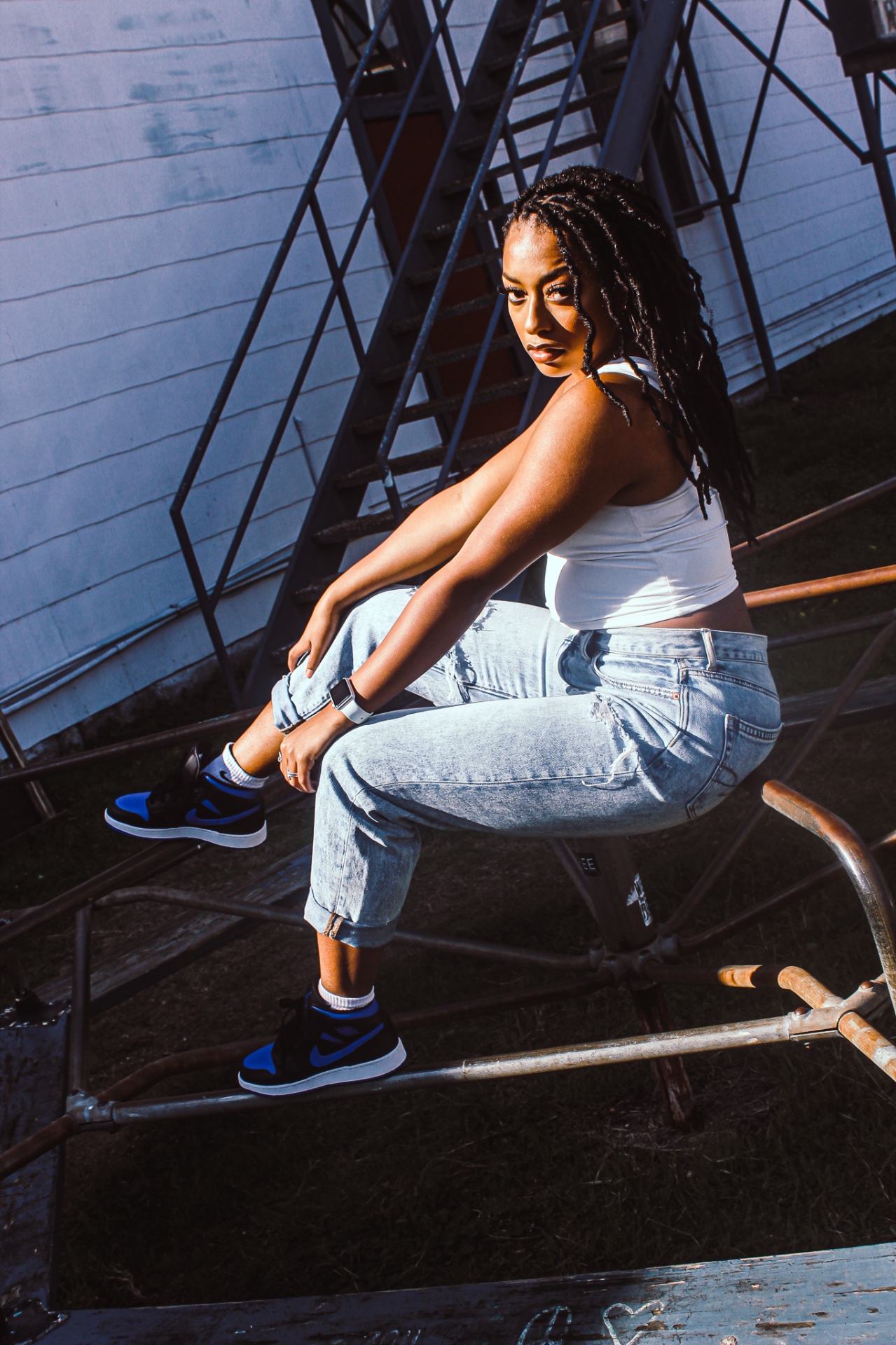 JORDAN 1 — GOLDEN HOUR